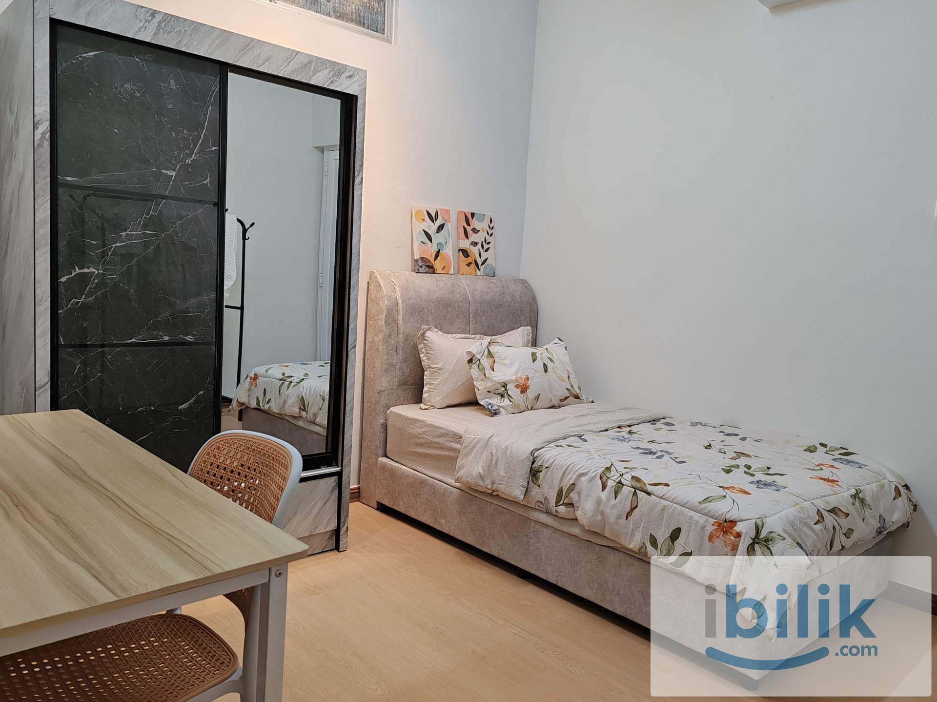 Intermediate Room with Attached Bathroom for Rent - Image 2