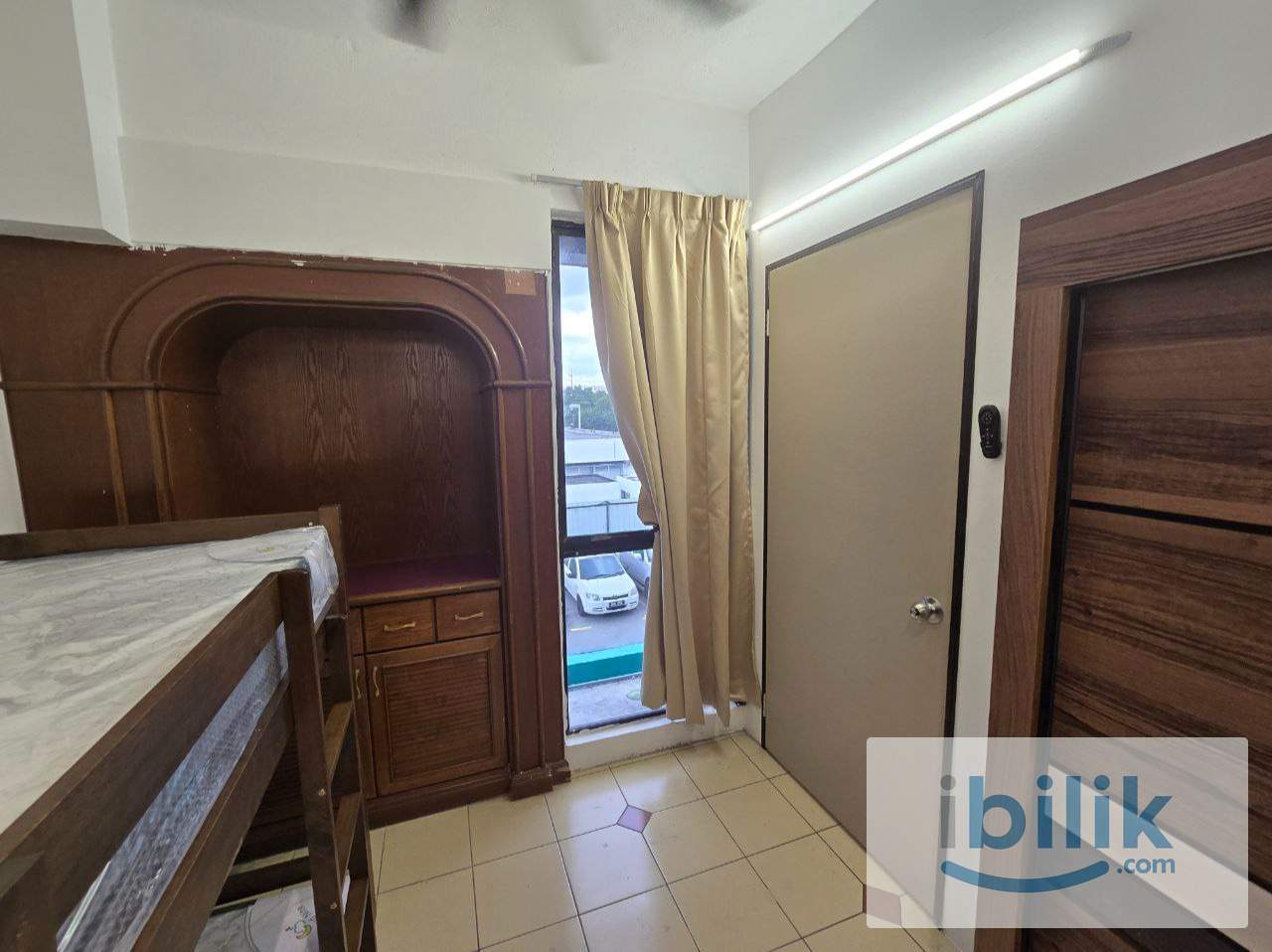 Bilik solo atau couple sewa! Fully furnish! Ada mesin basuh. Selesa dengan AC. Seksyen 20, Depan Hospital KPJ! - Image 3