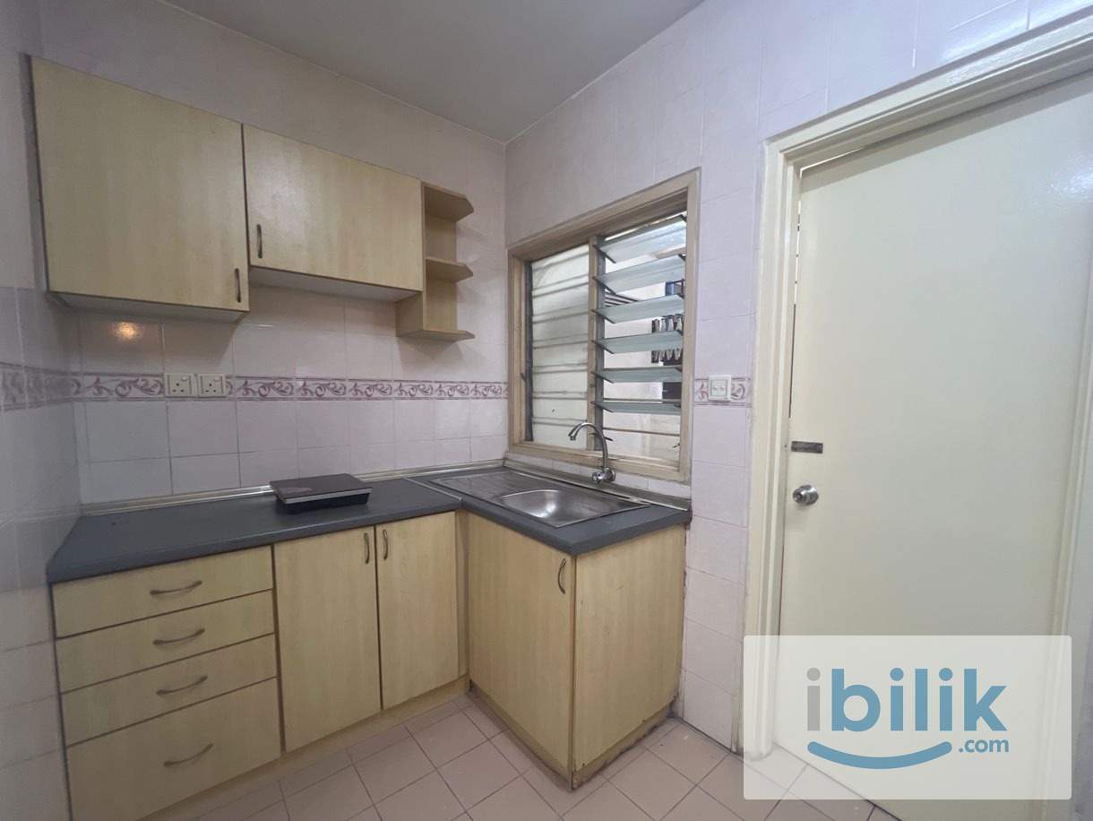 🏠 Room For Rent ! - 📍 Flora Damansara - Image 3
