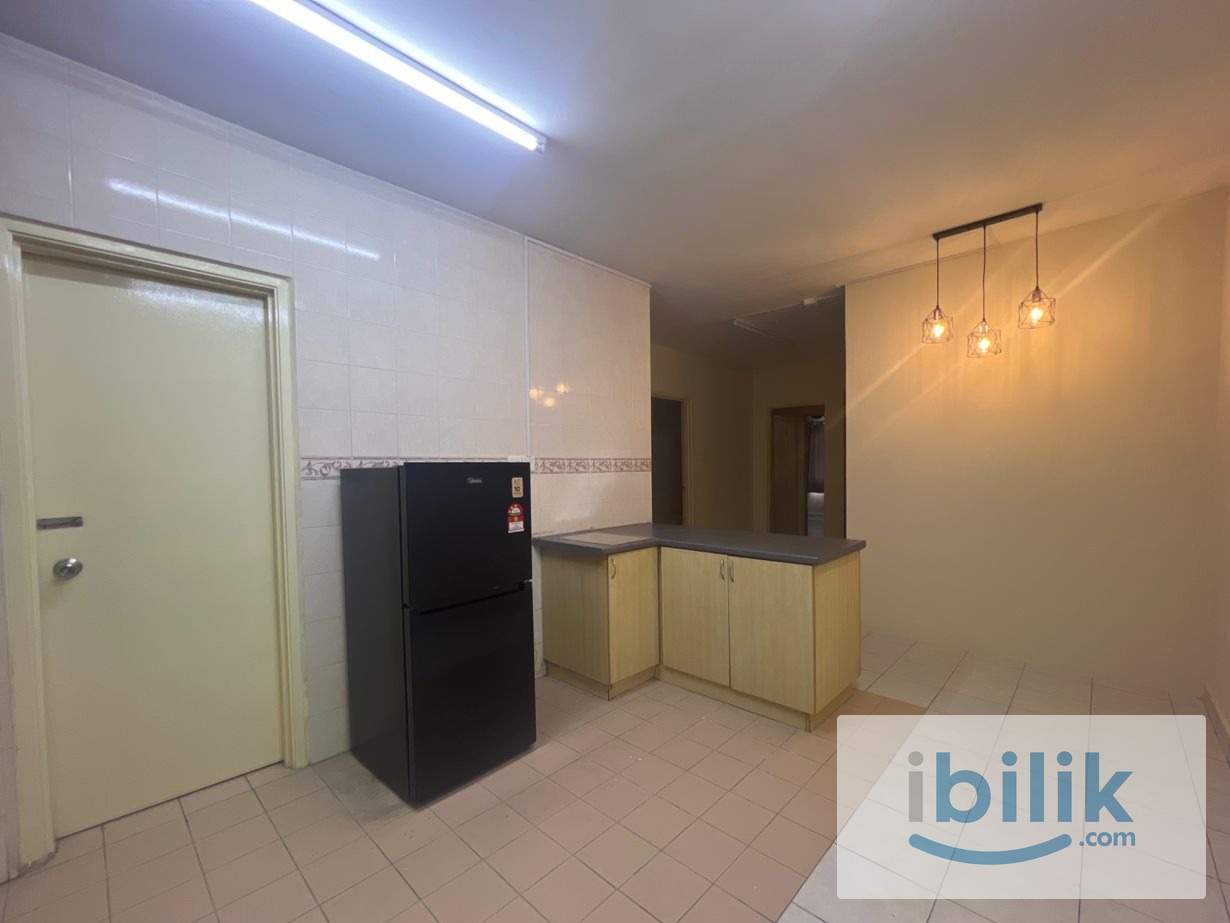 🏠 Room For Rent ! - 📍 Flora Damansara - Image 4