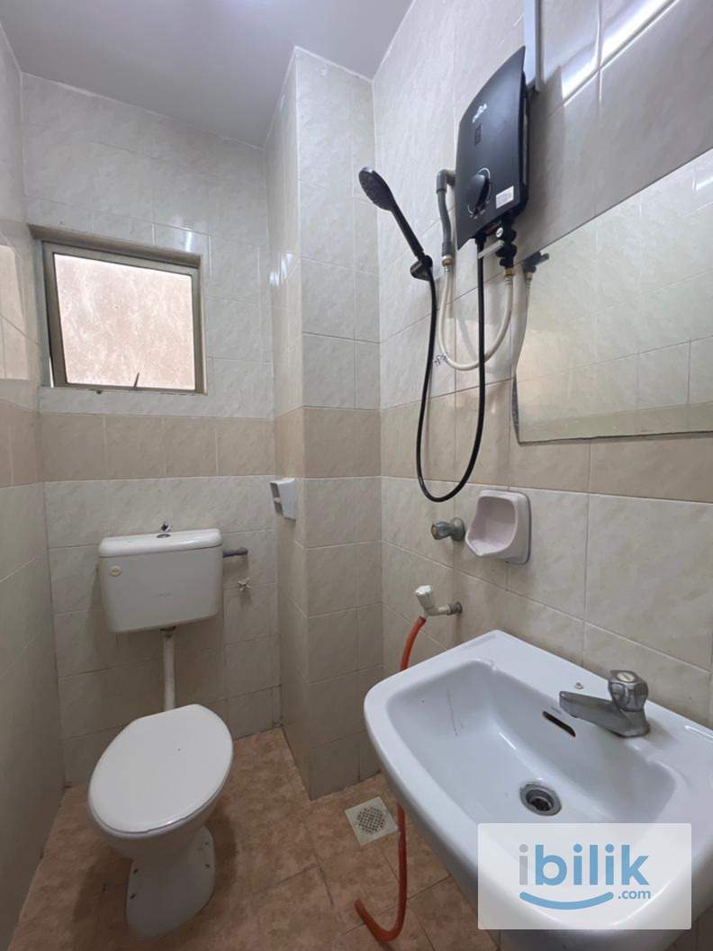 🏠 Room For Rent ! - 📍 Flora Damansara - Image 2