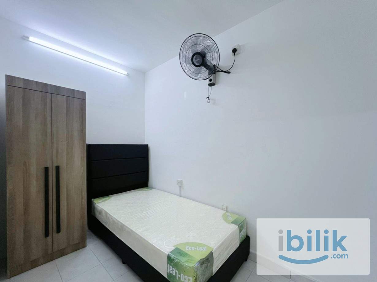 🏠 Room For Rent ! - 📍 Flora Damansara  - Image 1