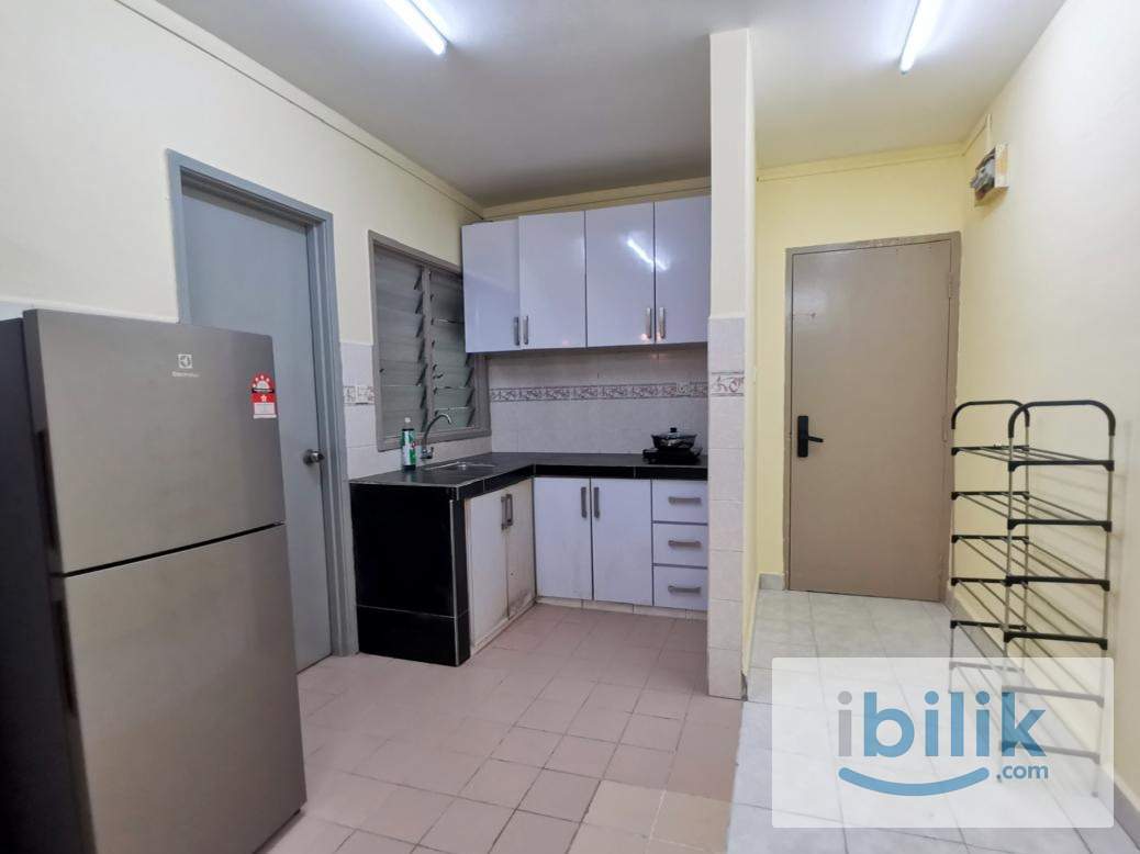 🏠 Room For Rent ! - 📍 Flora Damansara - Image 3