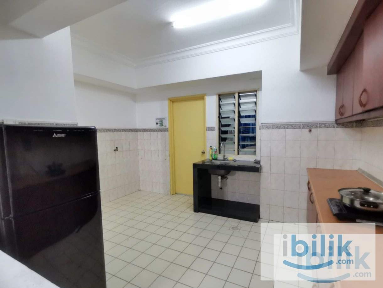ROOM WITH PRIVATE BATHROOM FOR RENT - BUKIT JALIL - Image 5