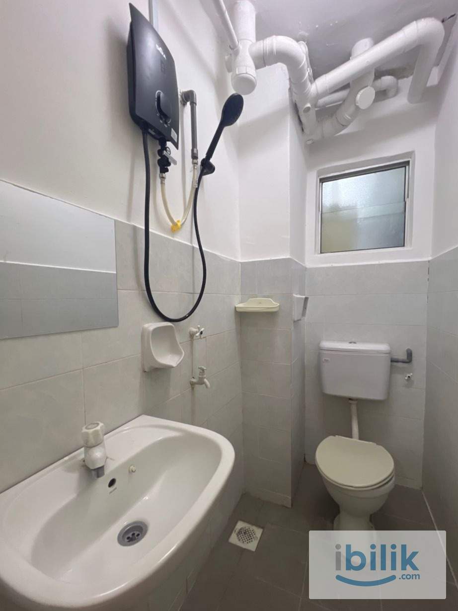 ROOM FOR RENT - DAMANSARA PERDANA - Image 2