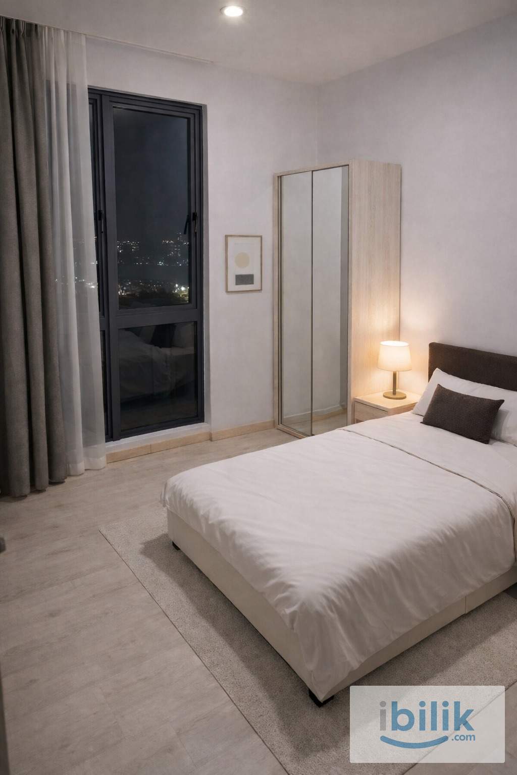 Middle Room @Henge Condo - RM700 - Image 1