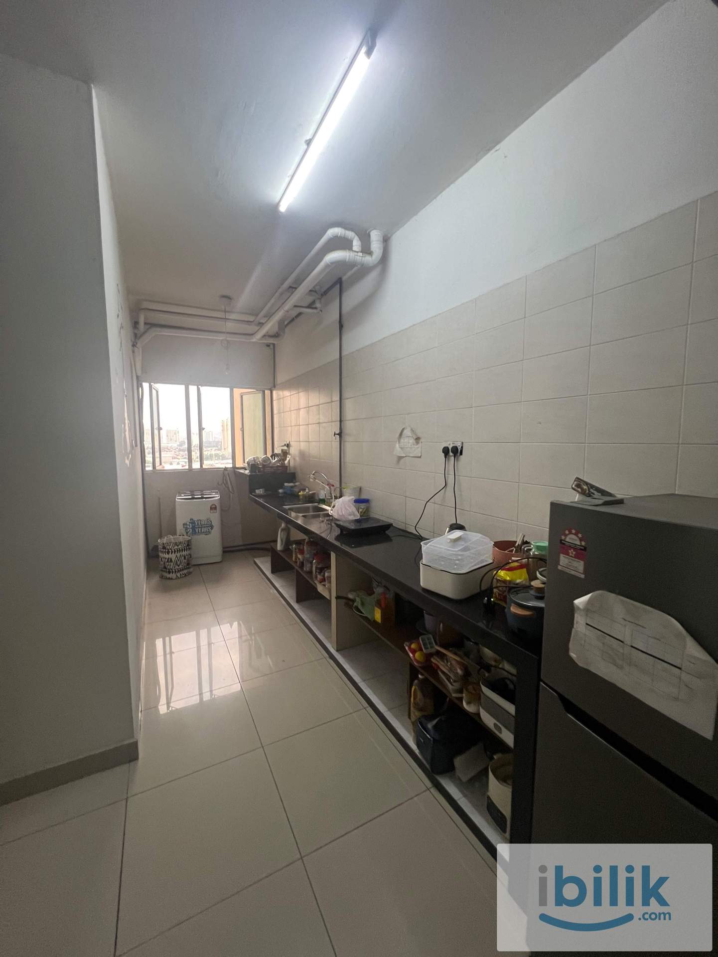 Room for Rent @ IMPIAN MERIDIAN USJ 1 , female only unit - Image 2