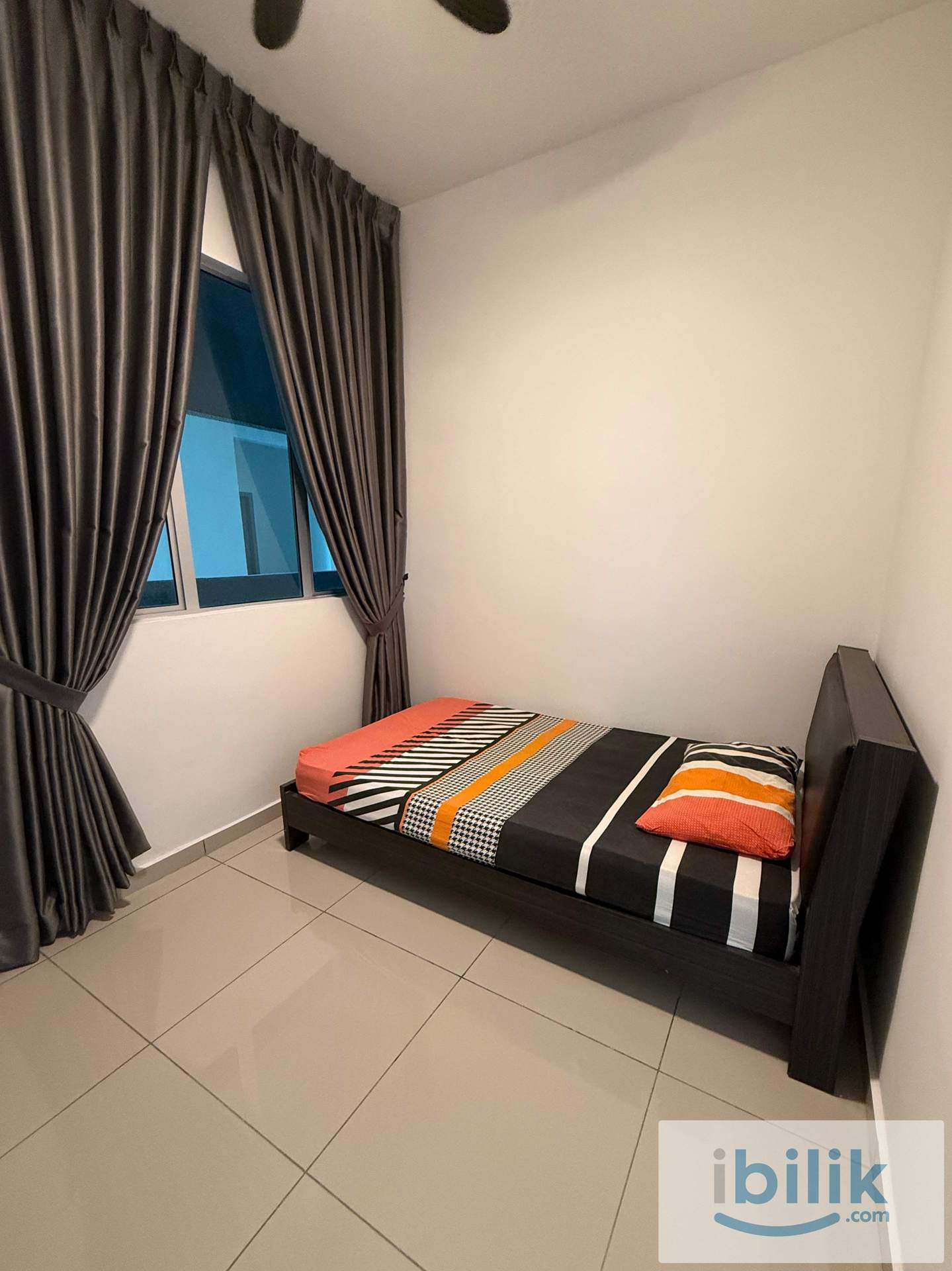 Nikka I Single Room I 50m to LRT Salak Selatan [FEMALE ONLY] - Image 1