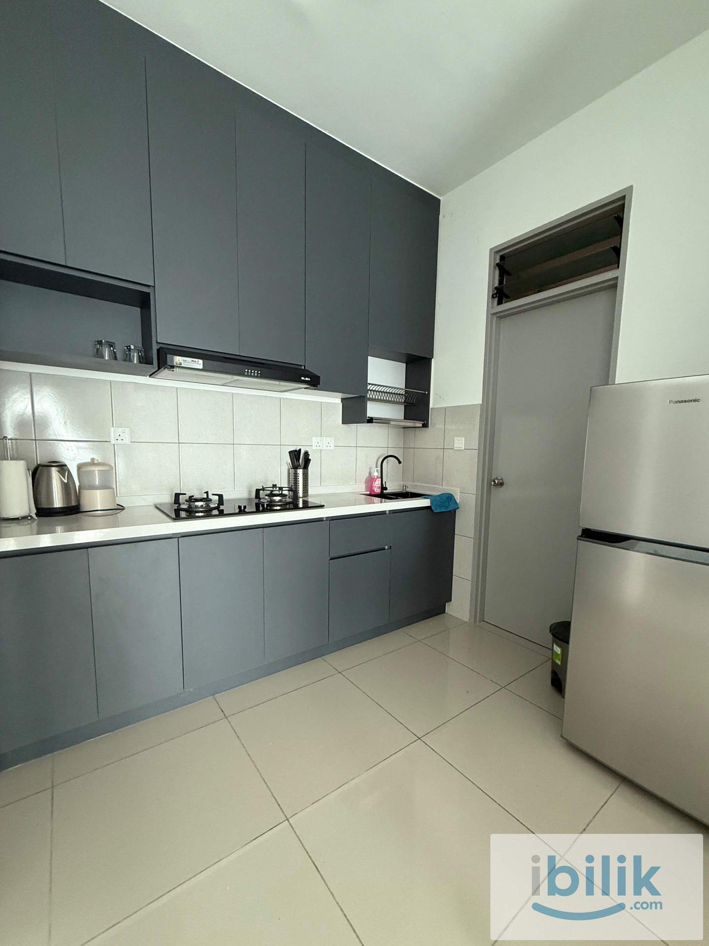 Nikka I Medium Room I 50m to LRT Salak Selatan [FEMALE ONLY] - Image 2