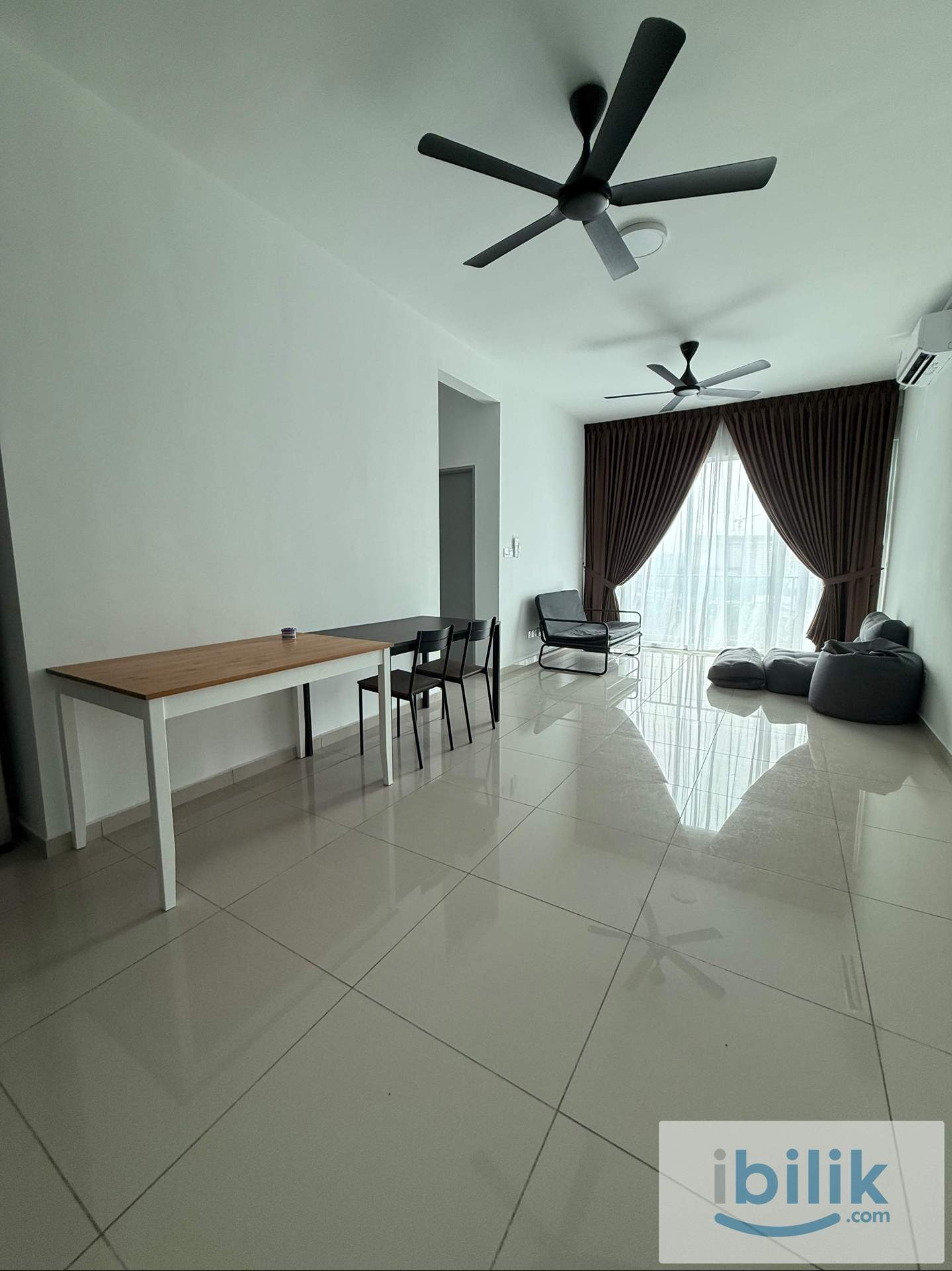 Nikka I Medium Room I 50m to LRT Salak Selatan [FEMALE ONLY] - Image 3