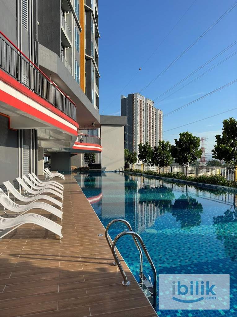 Nikka I Master Bedroom I 50m to LRT Salak Selatan [FEMALE ONLY] - Image 9