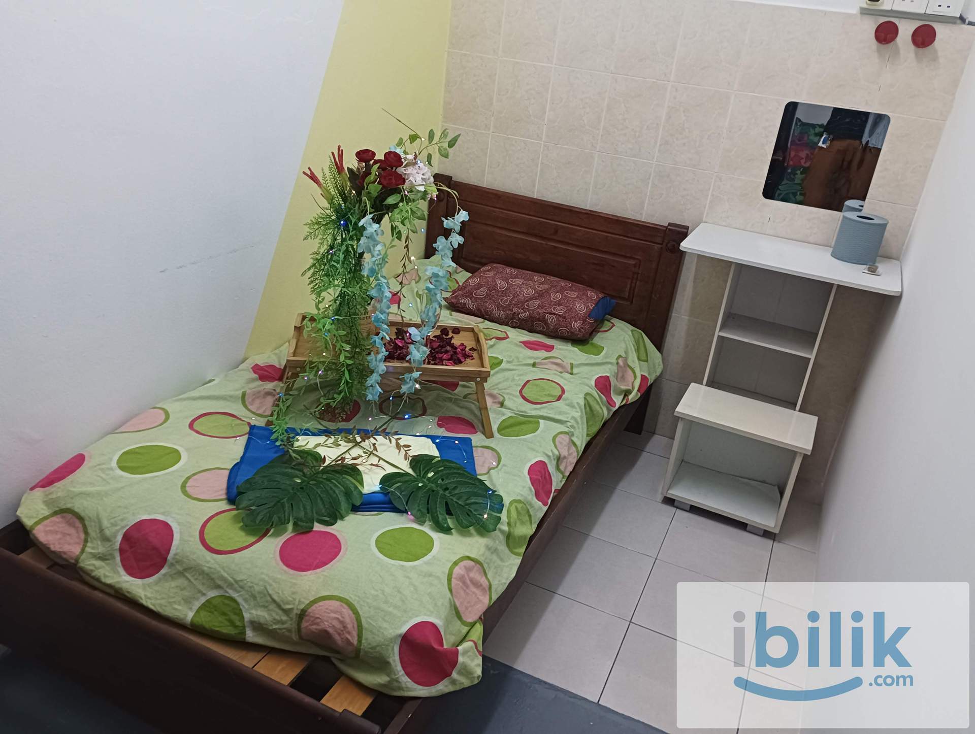 Single Room - Image 5