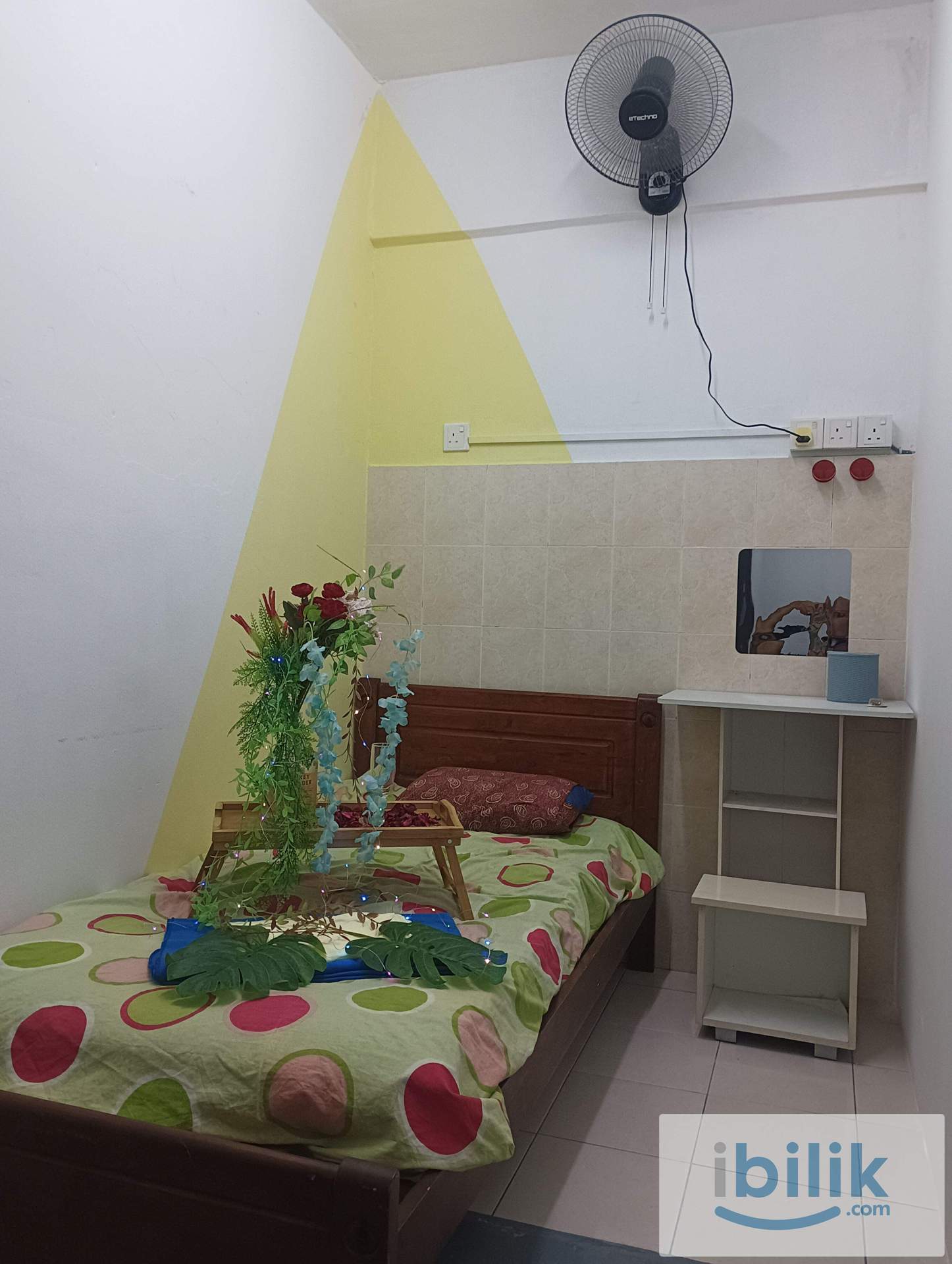 Single Room - Image 9