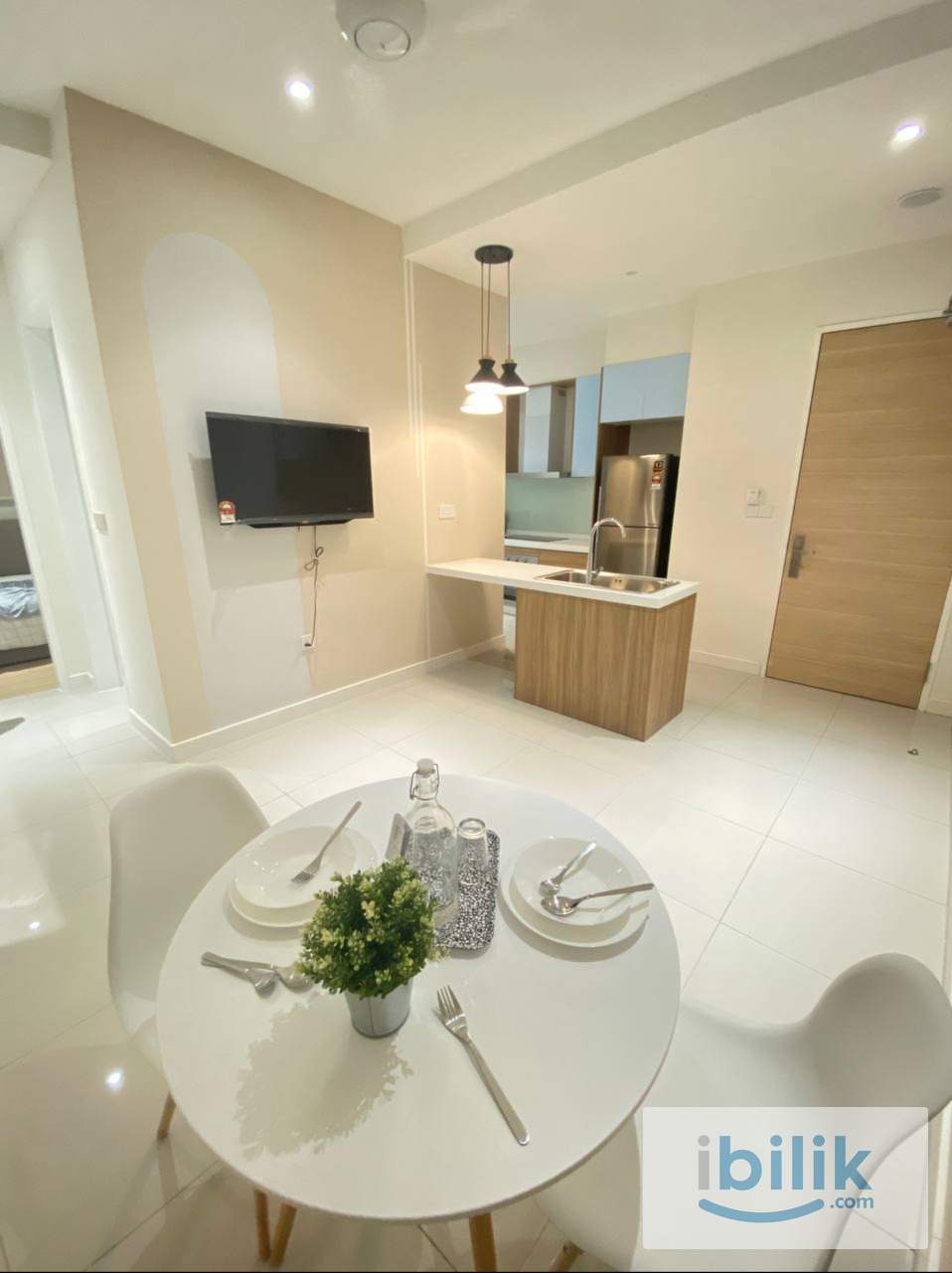Unio Residence Master Bedroom - Image 2