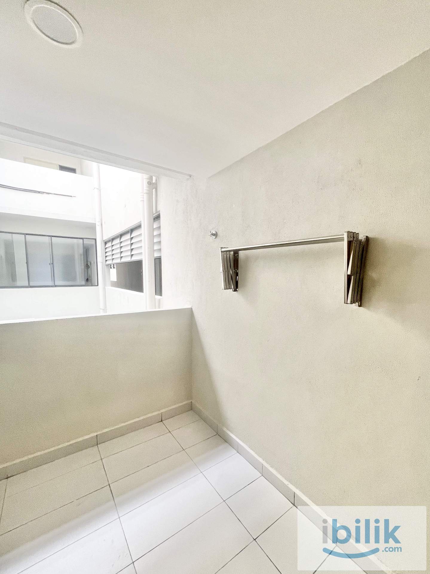 2ND BEDROOM Rental Service Residence Available Now at Jalan U6/20, Sungai Bul - Image 10
