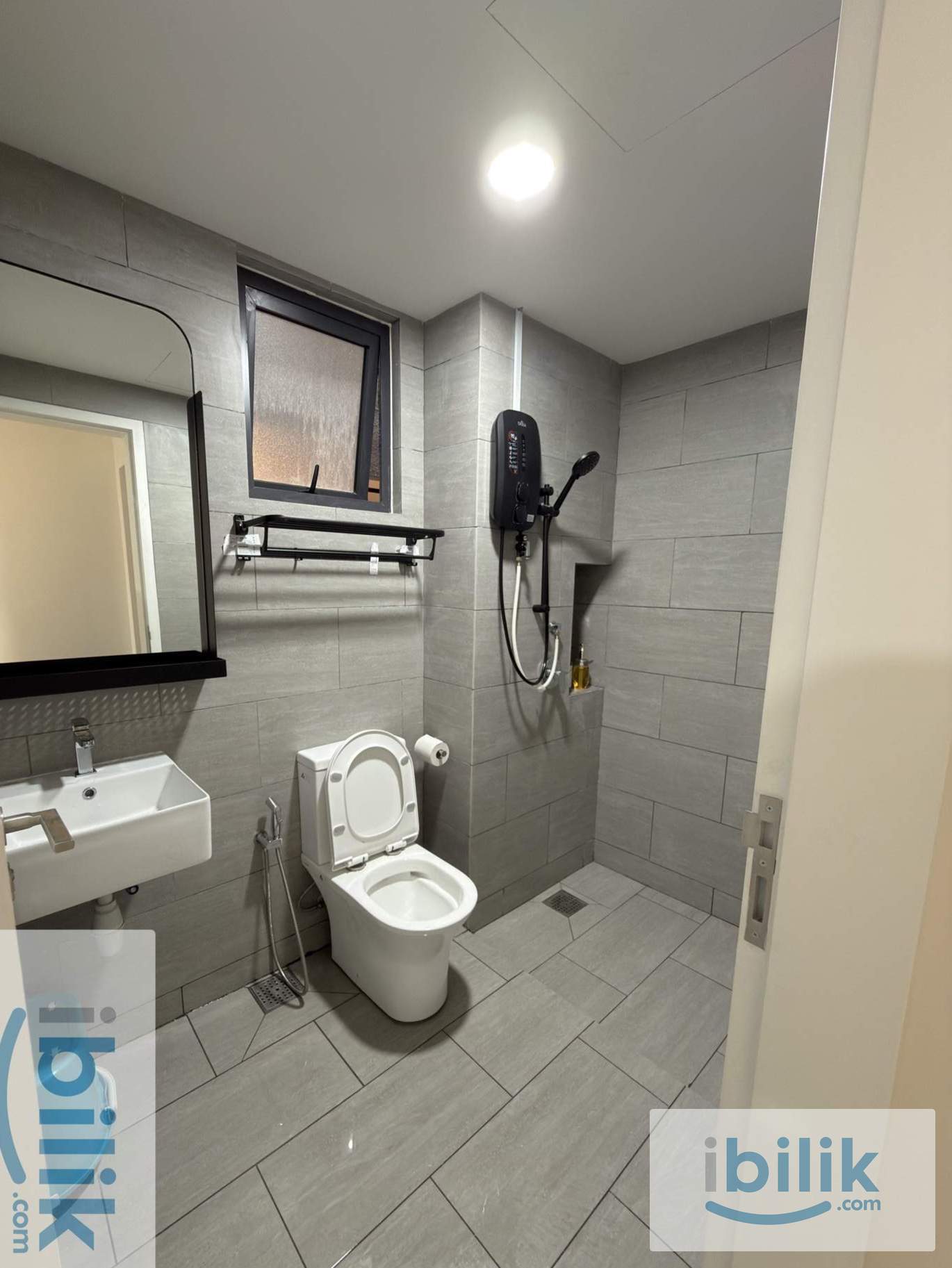 Small Room - Female Unit - Image 6
