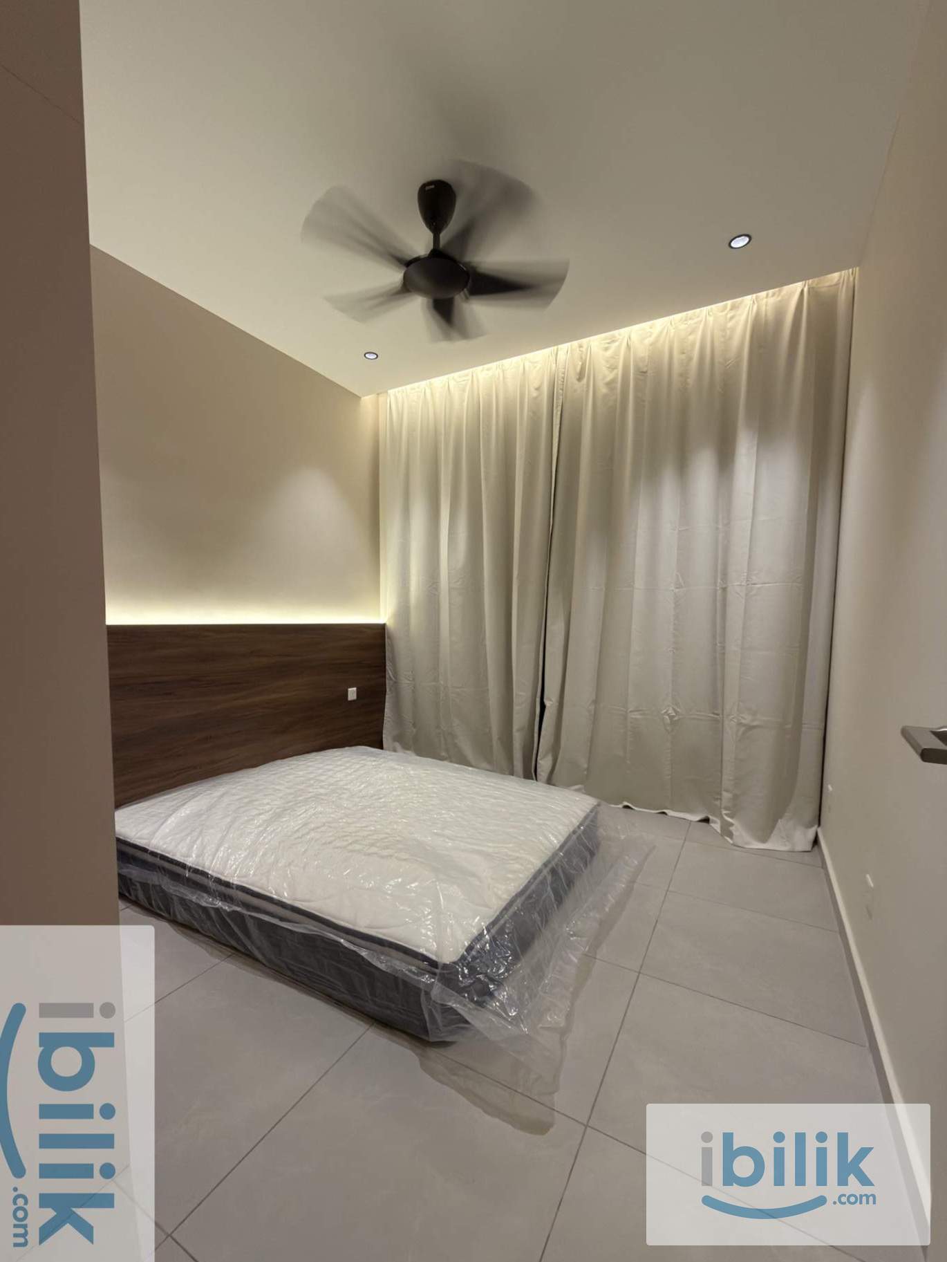 D'IVO RESIDENCE OKR - BIG Medium Room (Actual Photo) - FEMALE UNIT - Image 1