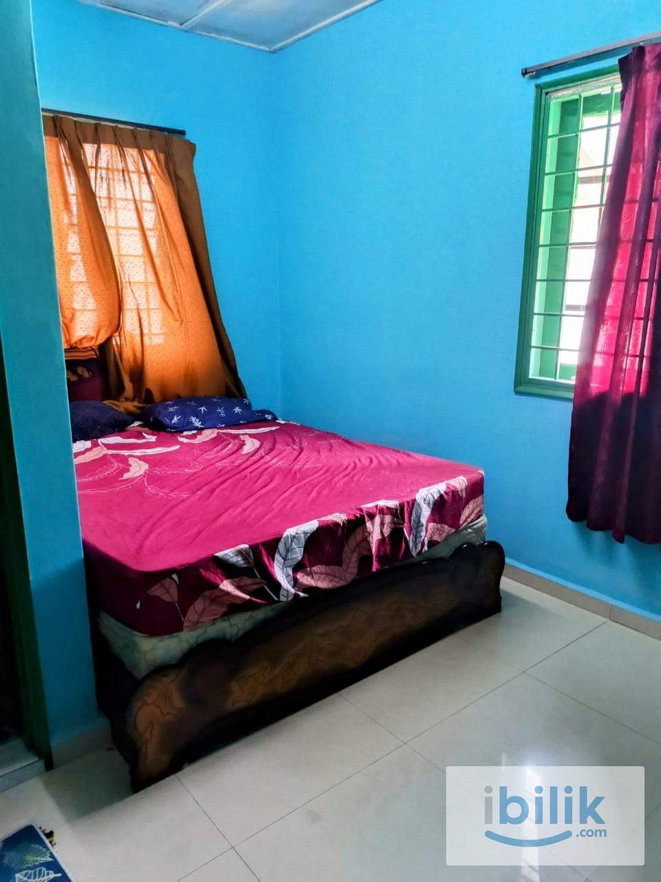 Middle Room with Attached Bathroom - Image 2