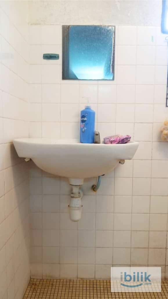 Bilik sewa Desa Setapak (perempuan) - Image 9
