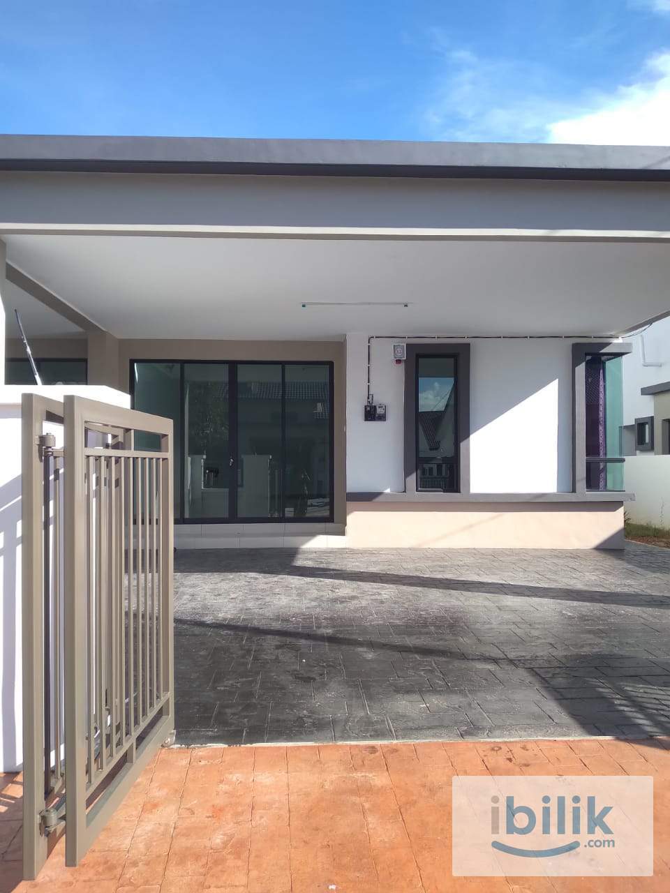 single room for rental - Image 1