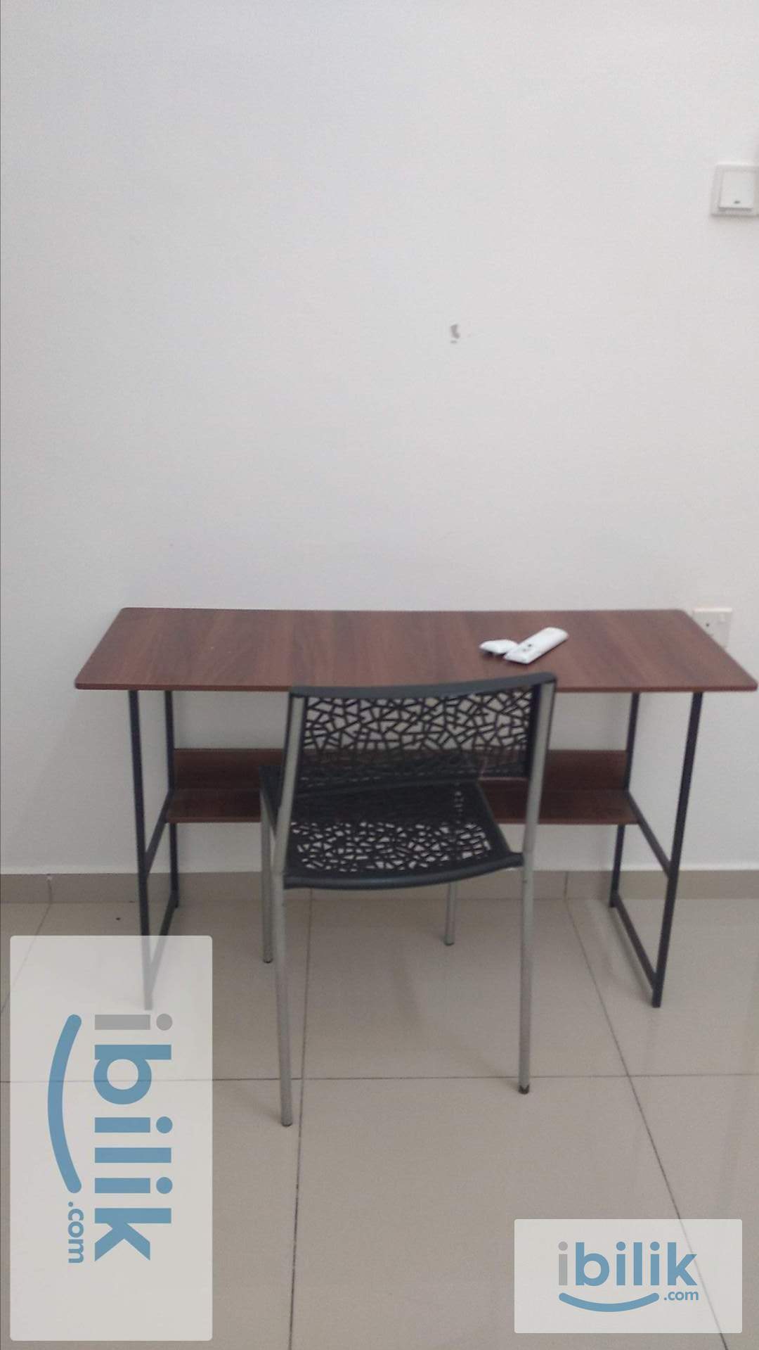 room - Image 9