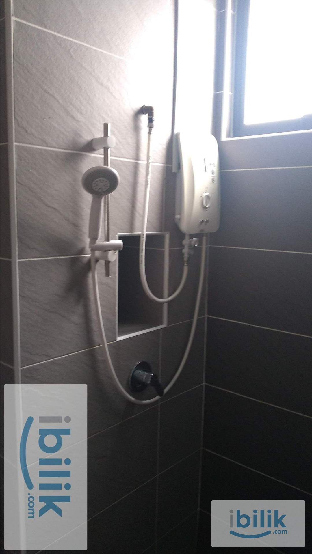 room - Image 6