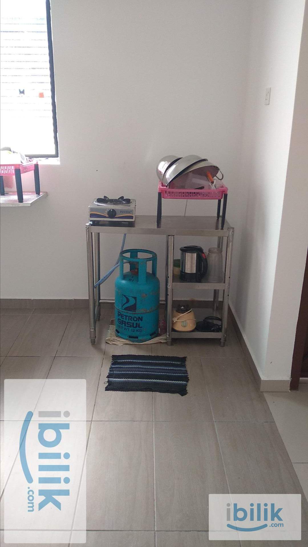 room - Image 7