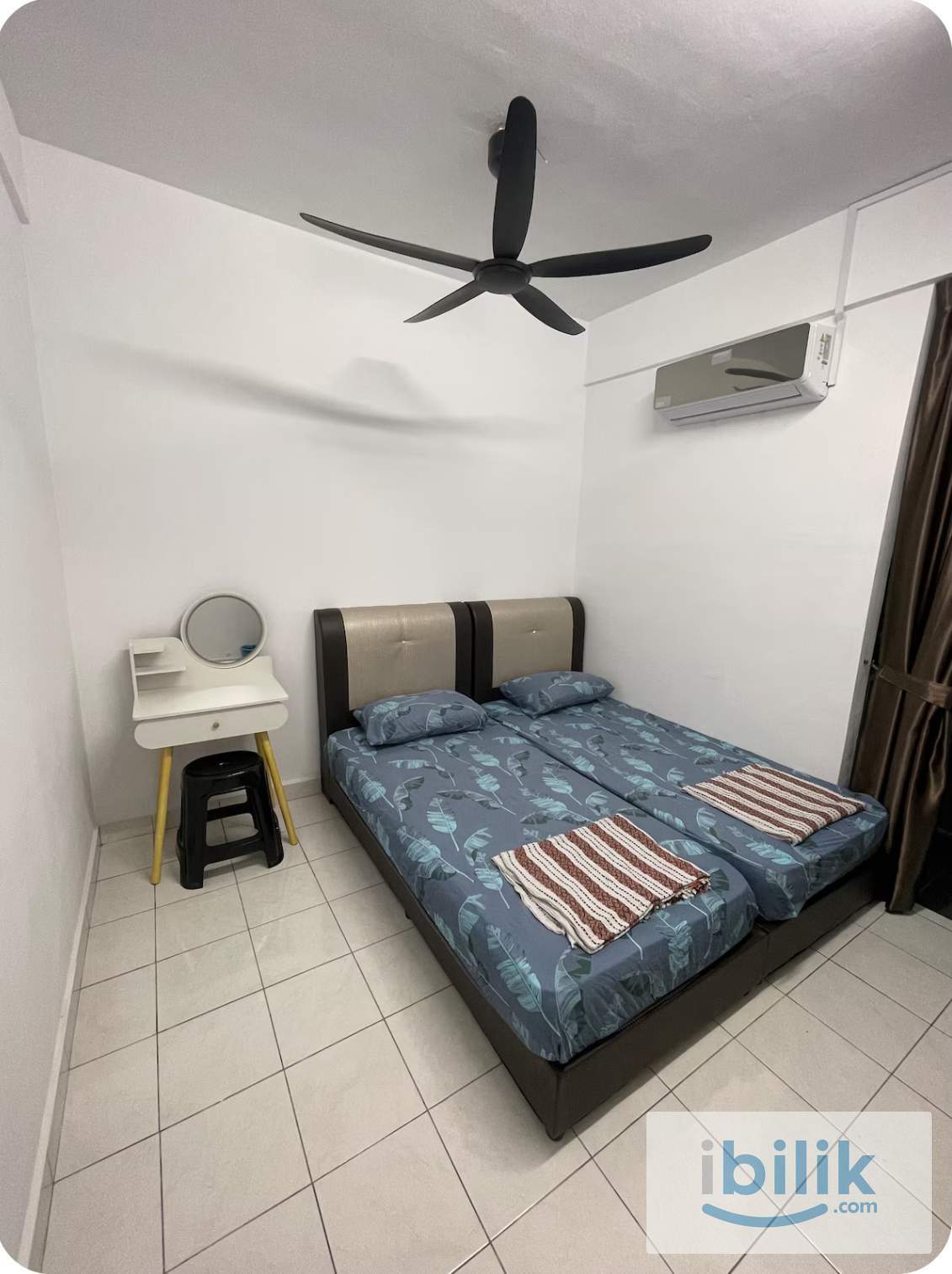 Balcony Room in Larkin  - Image 2