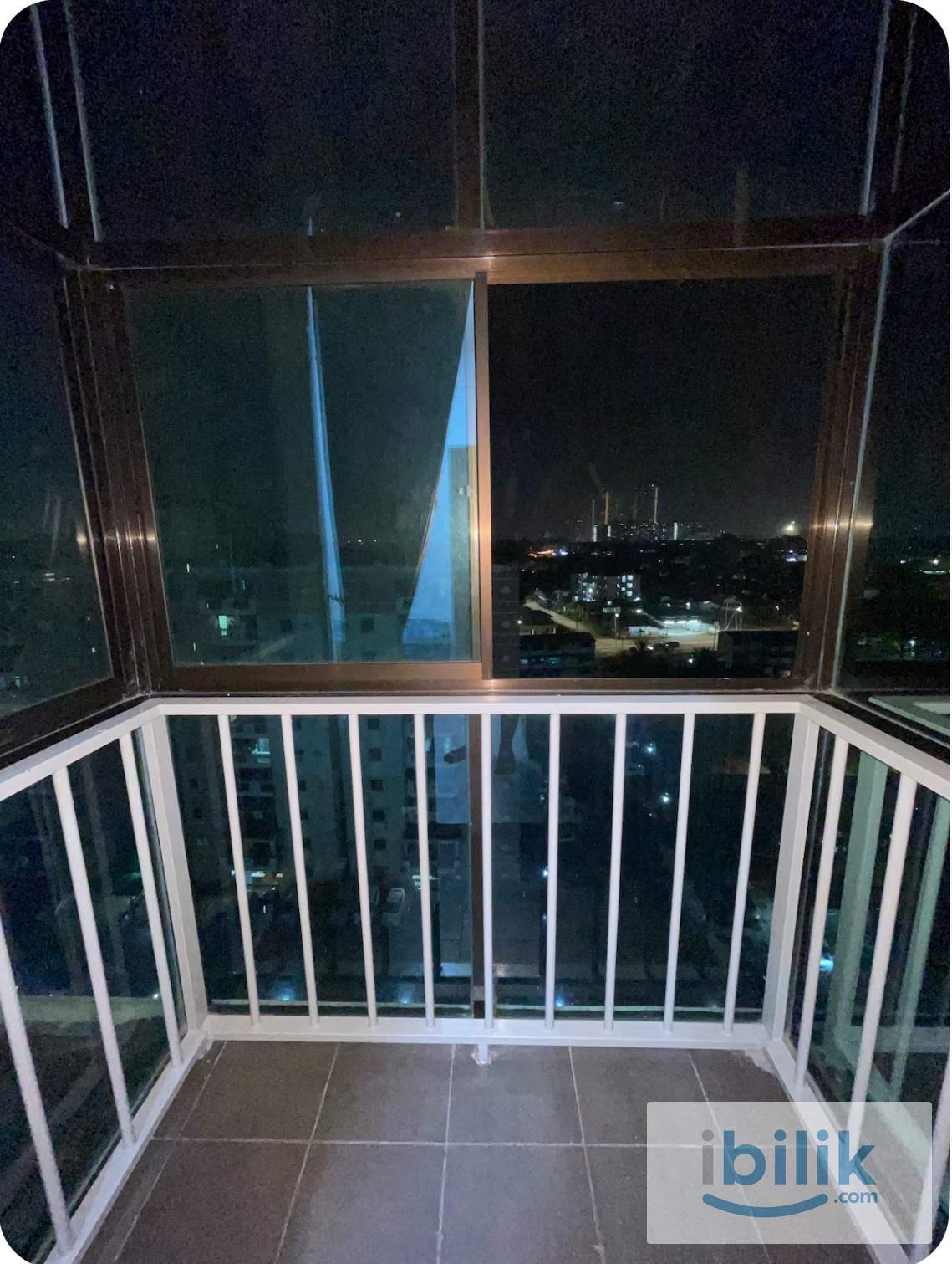 Balcony Room in Larkin  - Image 5