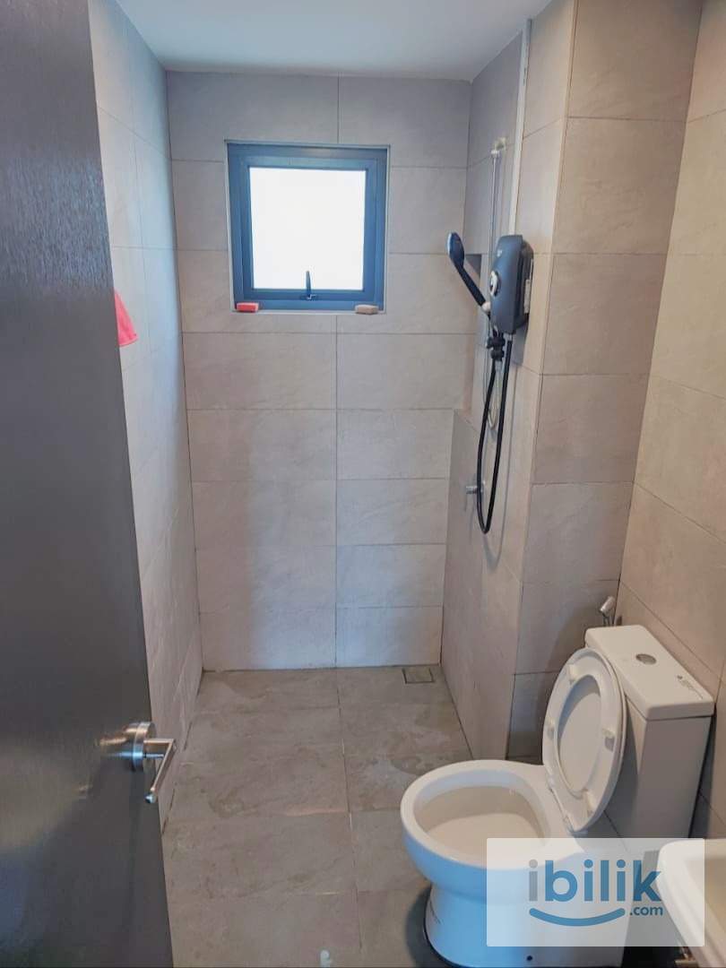🏠 Master Rooms for Rent – UCSI Residence 2 | Walk to Campus  - Image 6