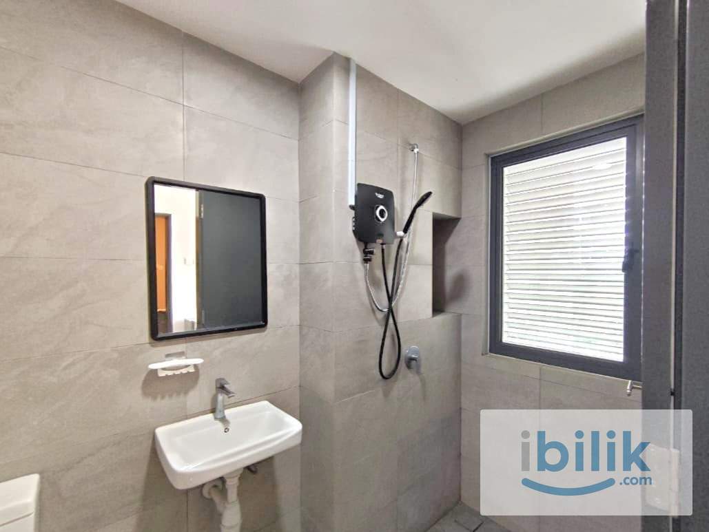 🏠 Studio Rooms for Rent – UCSI Residence 2 | Walk to Campus  - Image 9