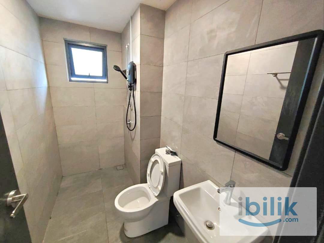 🏠 Master Rooms for Rent – UCSI Residence 2 | Walk to Campus  - Image 9
