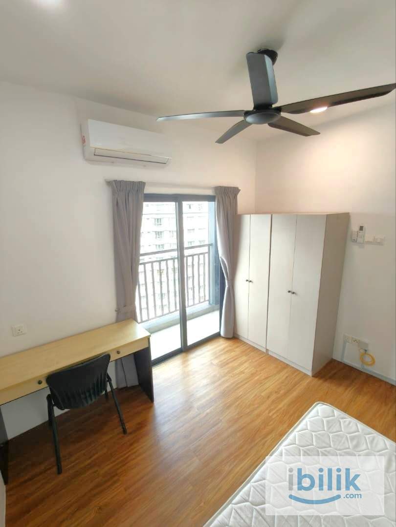 🏠 Balcony Rooms for Rent – UCSI Residence 2 | Walk to Campus  - Image 6