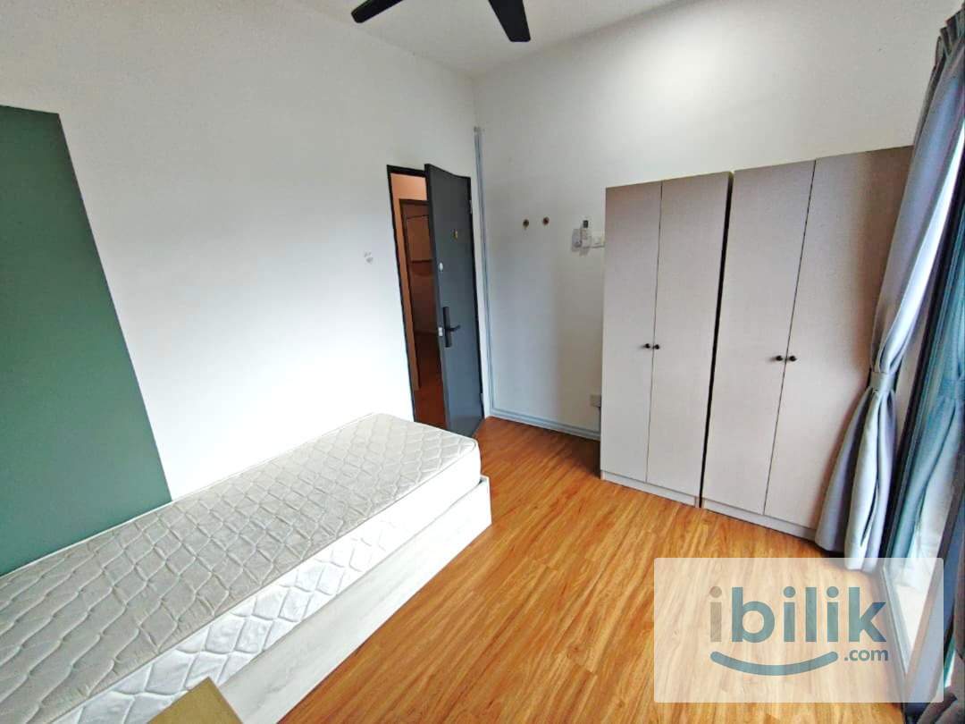 🏠 Balcony Rooms for Rent – UCSI Residence 2 | Walk to Campus  - Image 10
