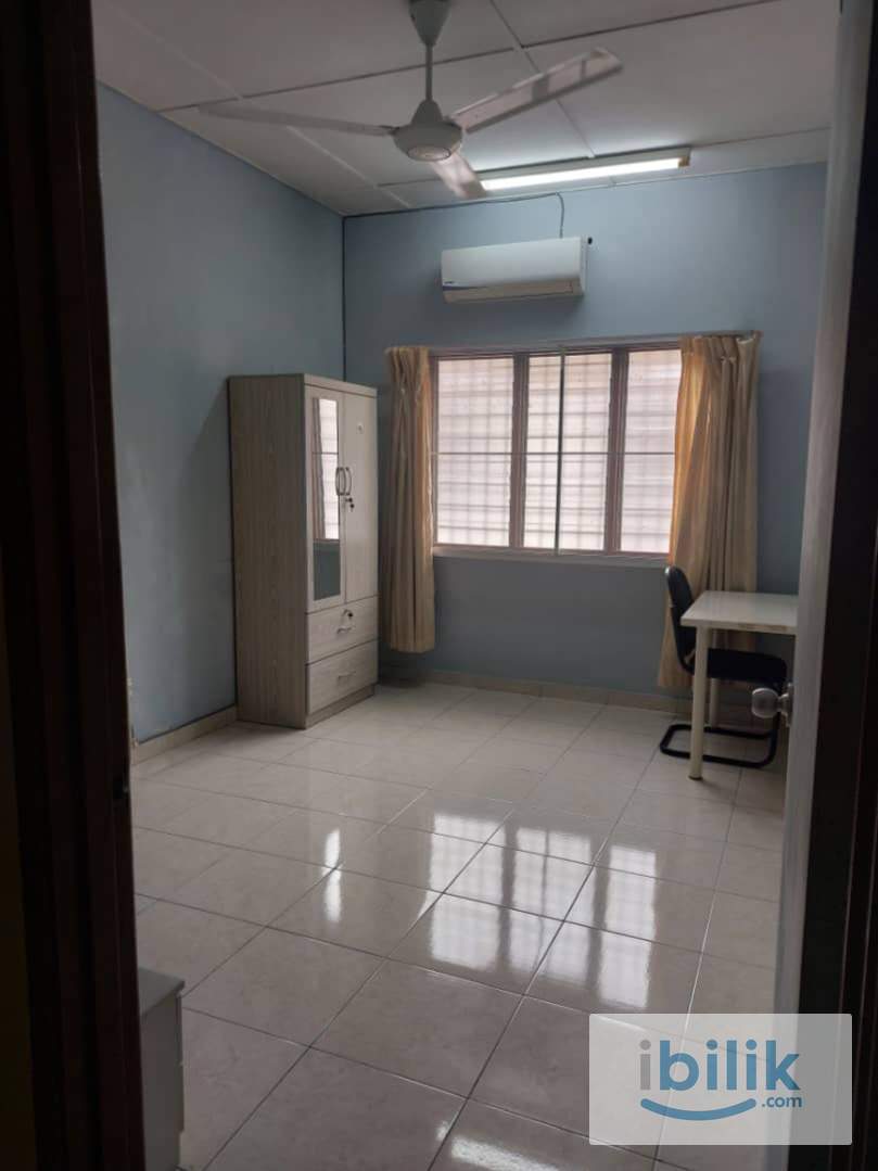 Middle Room near Cyberjaya  - Image 1
