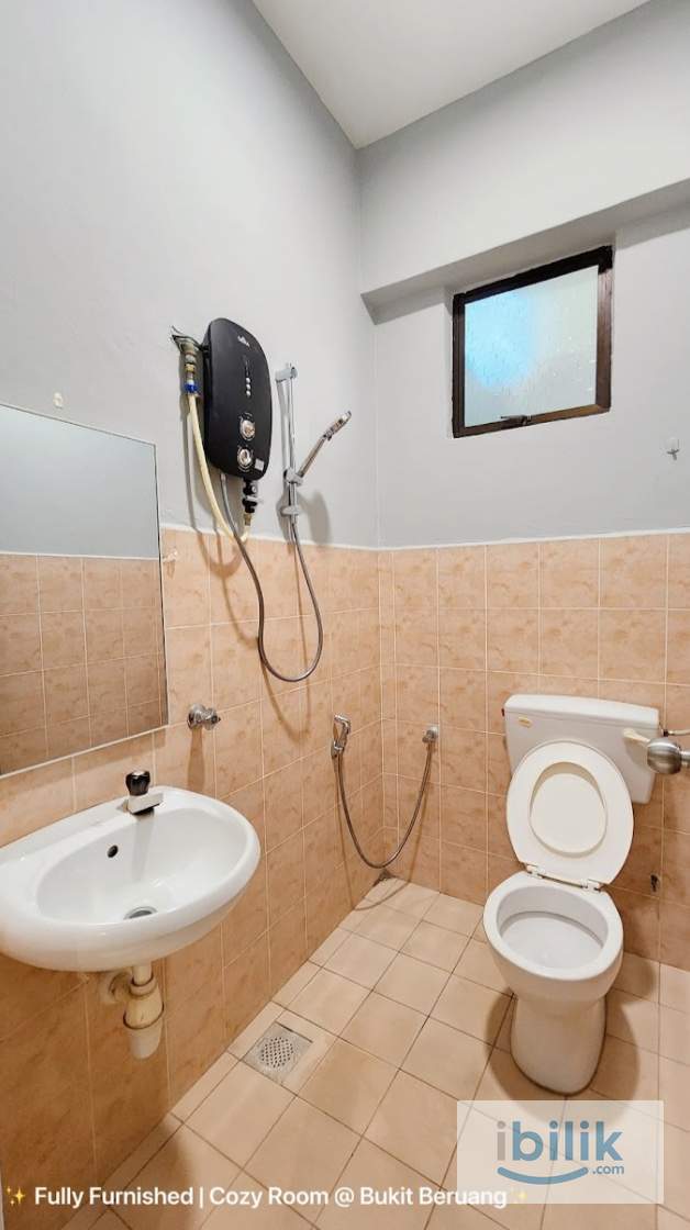 🏡 Fully Furnished Middle Room for Rent | Bukit Beruang Utama, Melaka - Image 5