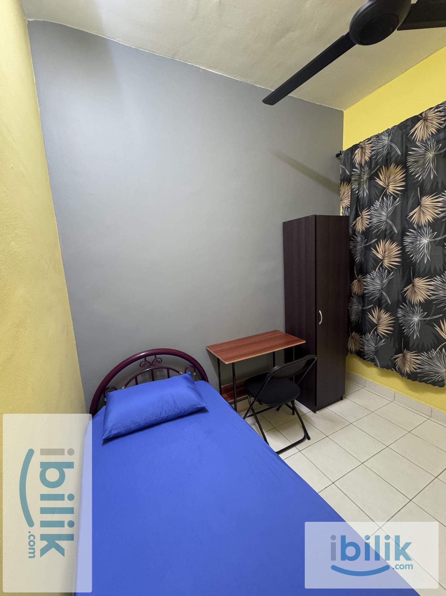 Room 1/ Master Room at Lagoon Perdana - Image 8