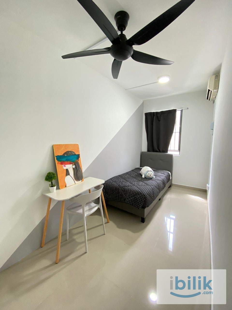 Zan Villa room for rental - Image 1