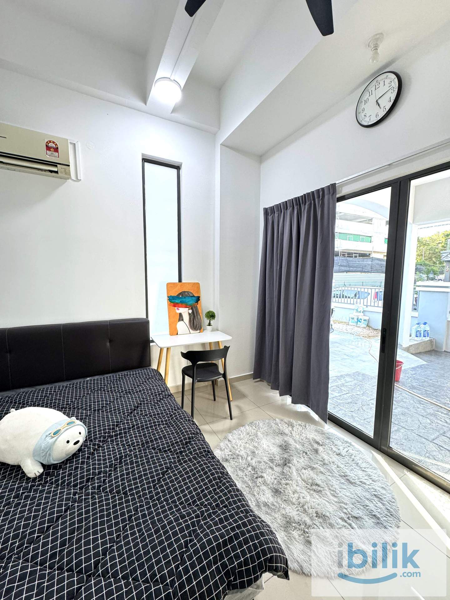 South Homes room for rental - Image 3