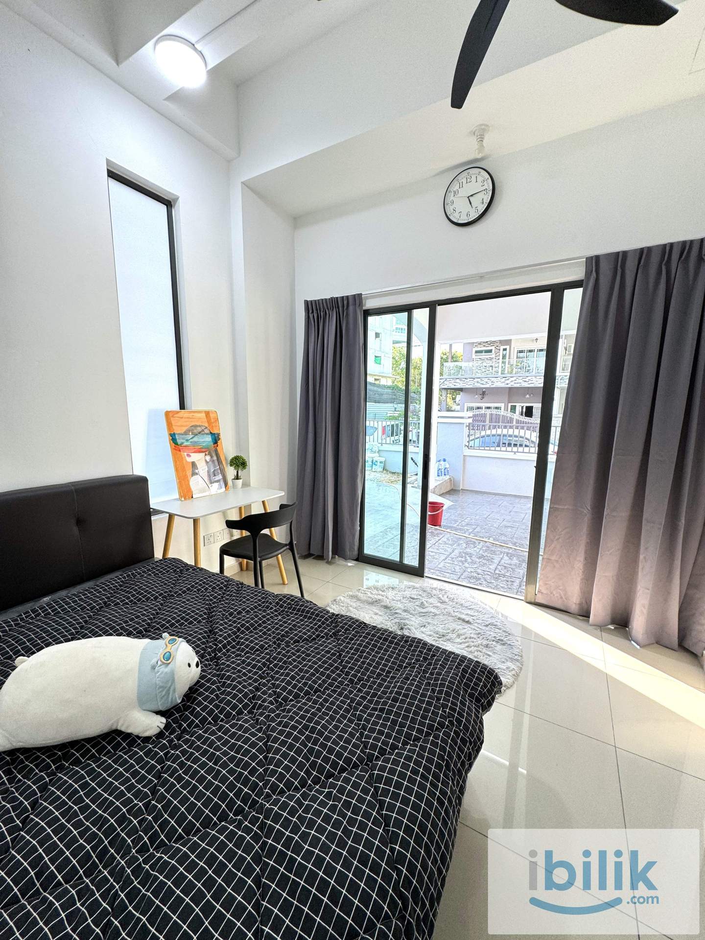 South Homes room for rental - Image 5