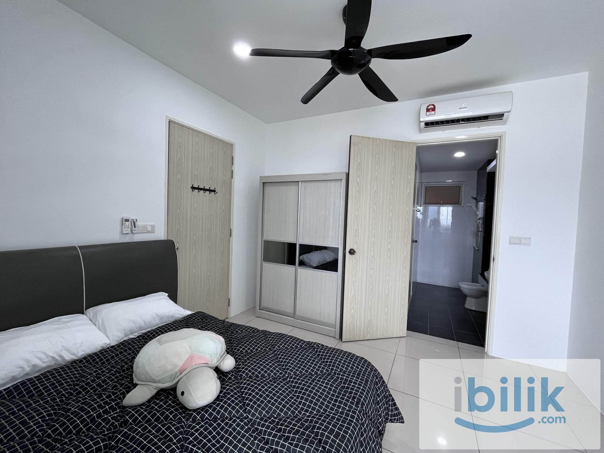 The Clovers room for rental - Image 6