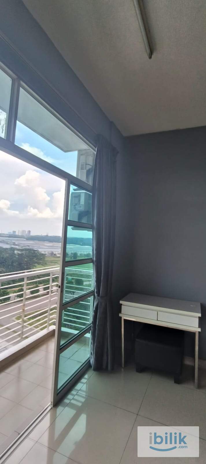 balcony room , Medium Room - Image 3