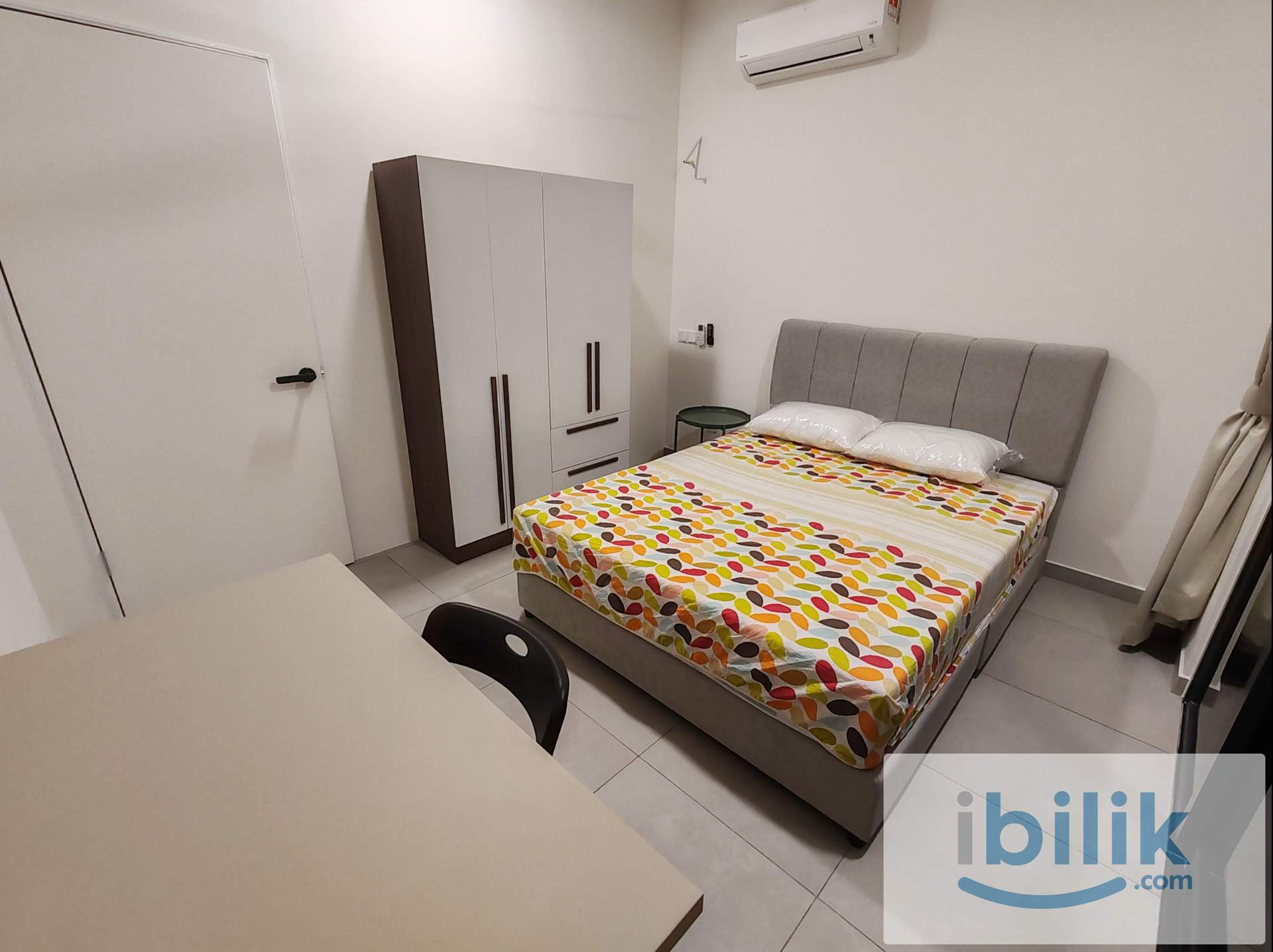 Middle Room 1 (Big) - Image 1