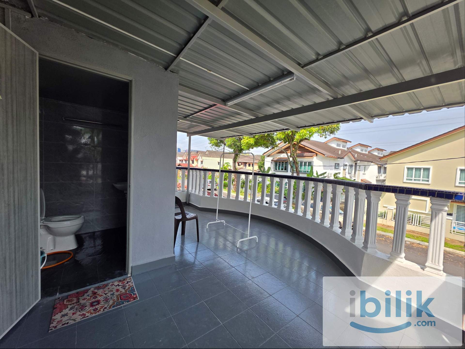 Move-In Ready Fully Furnished Room with Coway & High-Speed WIFI at Seksyen 19, Shah Alam - Image 9