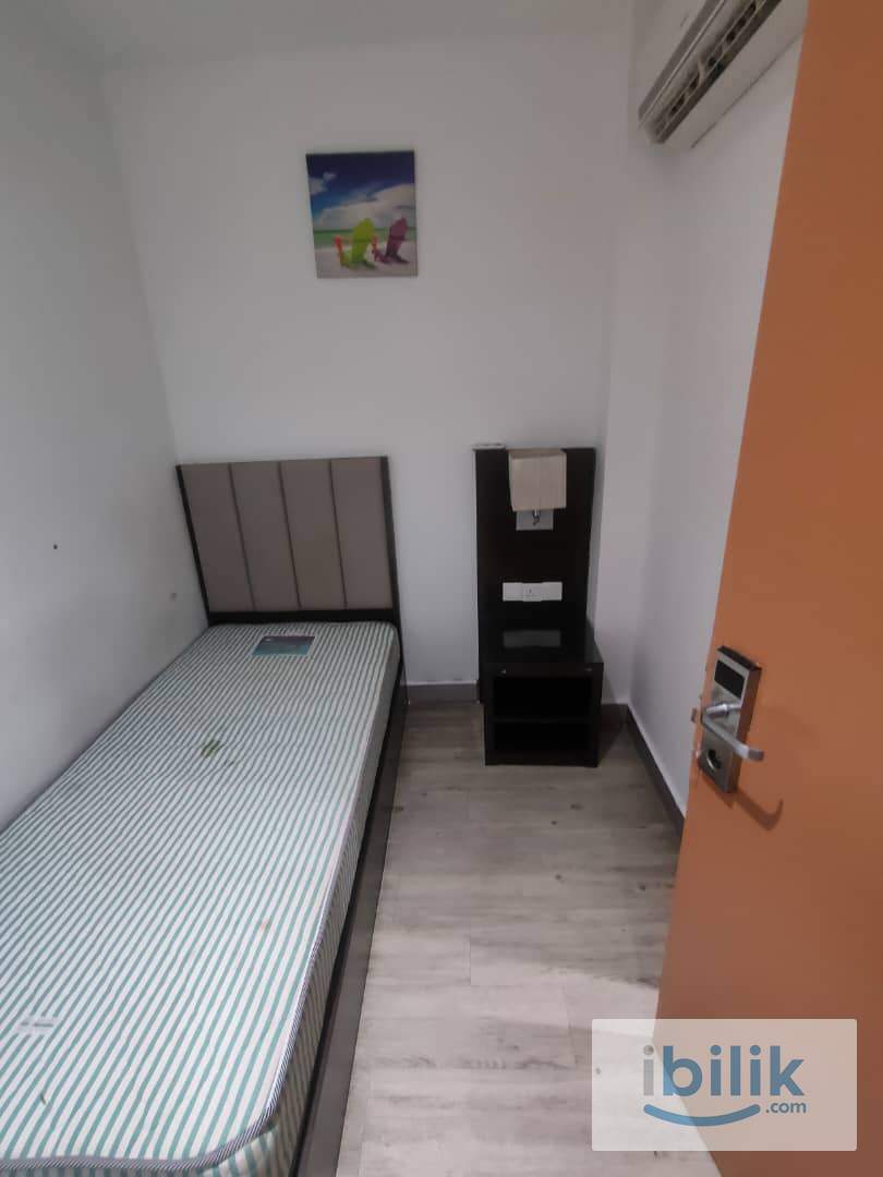 NEW YEAR SALES🔥✨ LOW DEPOSIT RM300🧨🔥 PRIVATE ROOOM NEAR LRT PASAR SENI📣🚶 - Image 1
