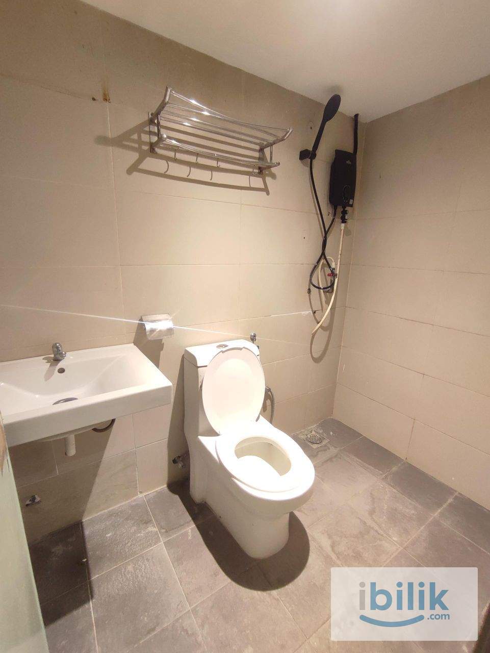 SUPER COZY ROOM IN PASAR SENI✨, NEAR PUBLIC TRANSPORTATION CNY PROMO FOR ALL GRAB IT NOW⏰❗ - Image 4