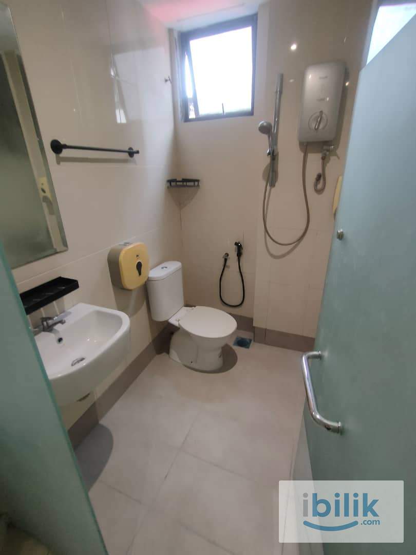 Room For Rent Near Sogo🚶. LRT Pwtc🚎 Private Bathroom ✅ - Image 2