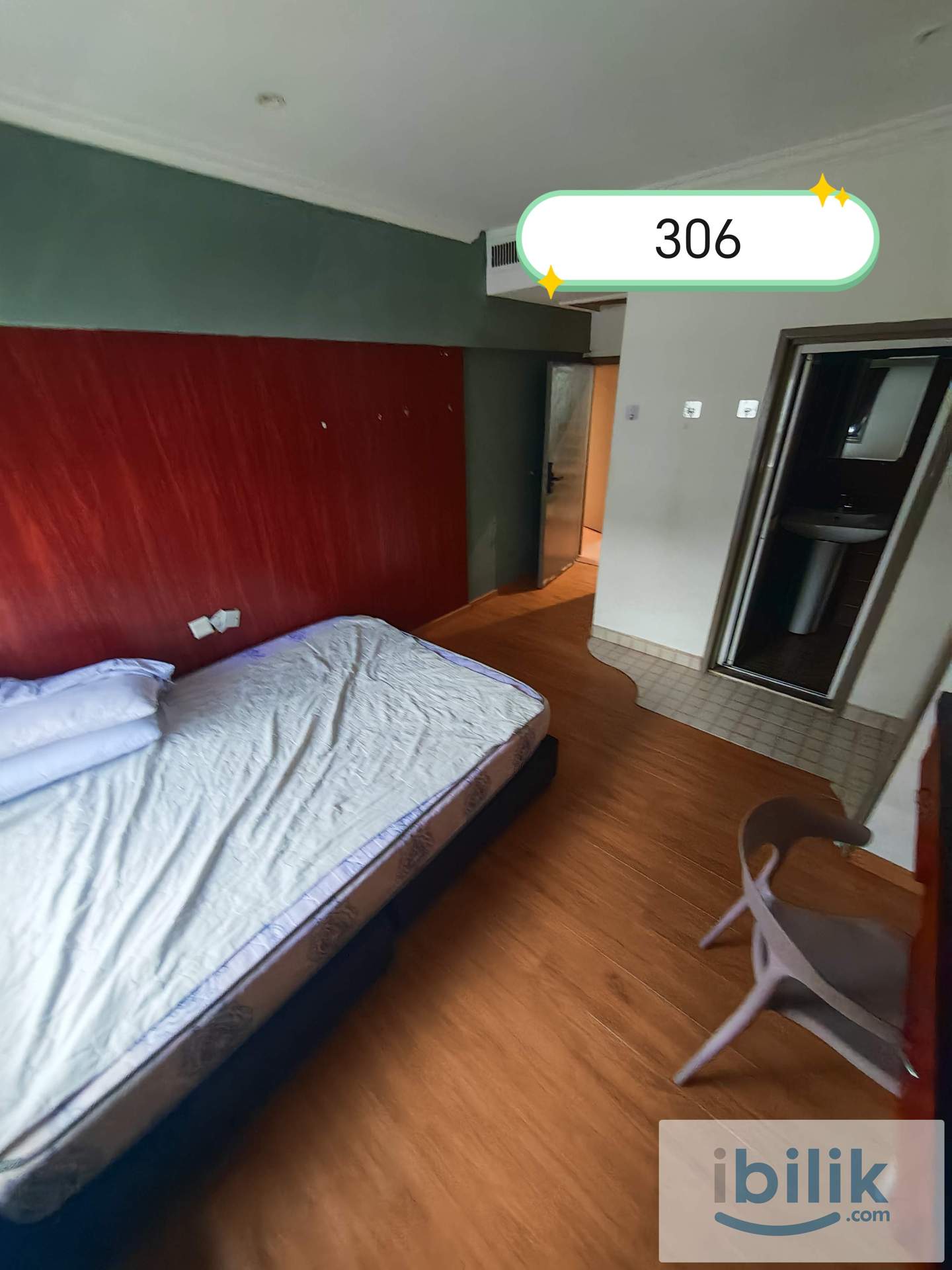 June Promotion 🚀 4 Min Walk to LRT Pwtc 🚎 Private Bathroom 🚽 - Image 1