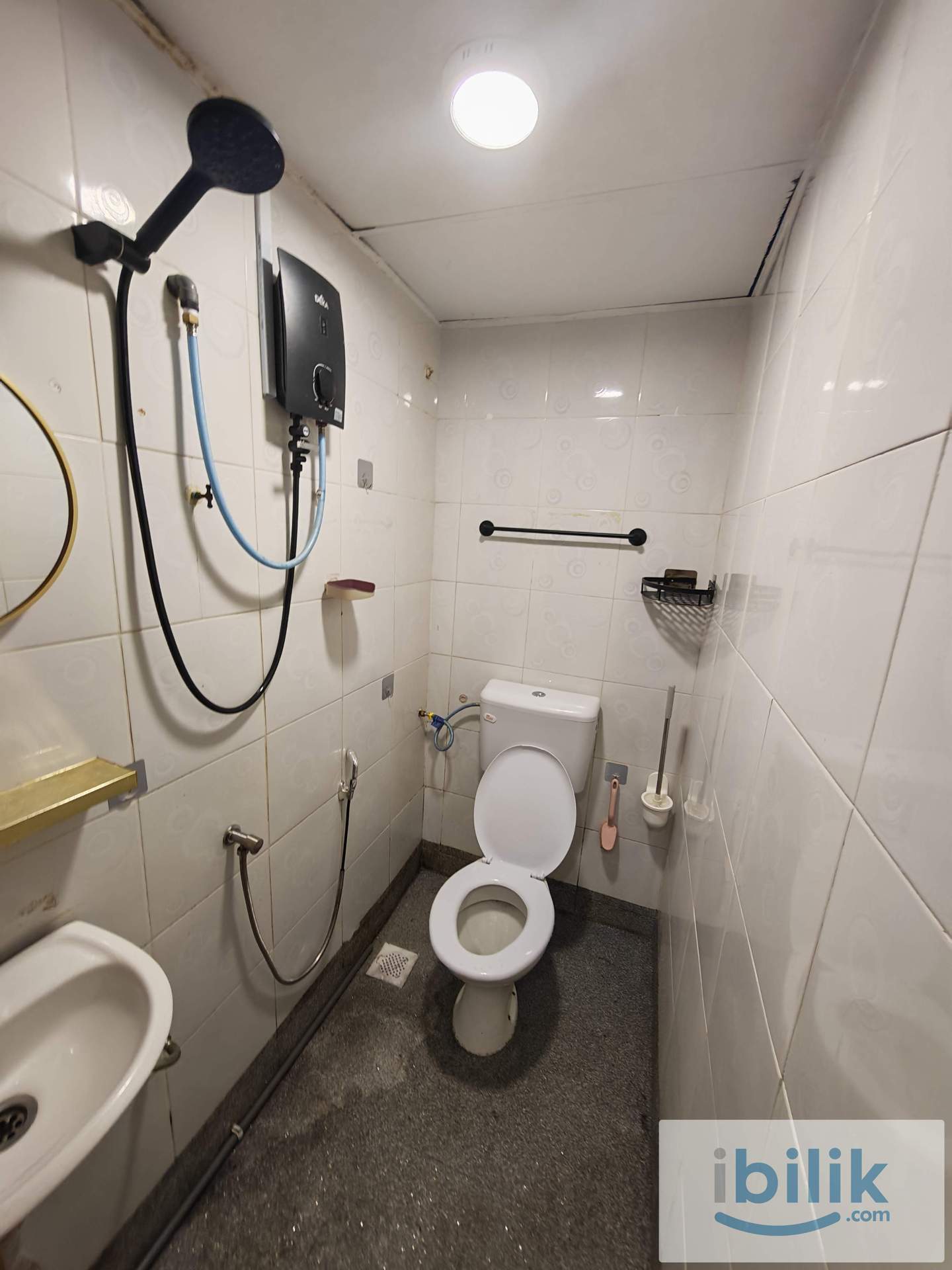 1 Stop To Bangsar 🚎 0 Deposit Private Bathroom 🚽 Suits For Professional 🚀 - Image 3