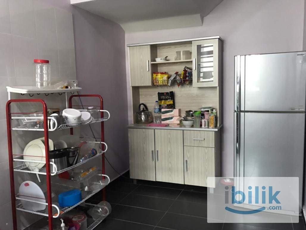 Middle Room Near General Hospital, Pantai Hospital, Manipal, TI, Infeneon, Bukit Baru, Ayer Keroh - Image 3